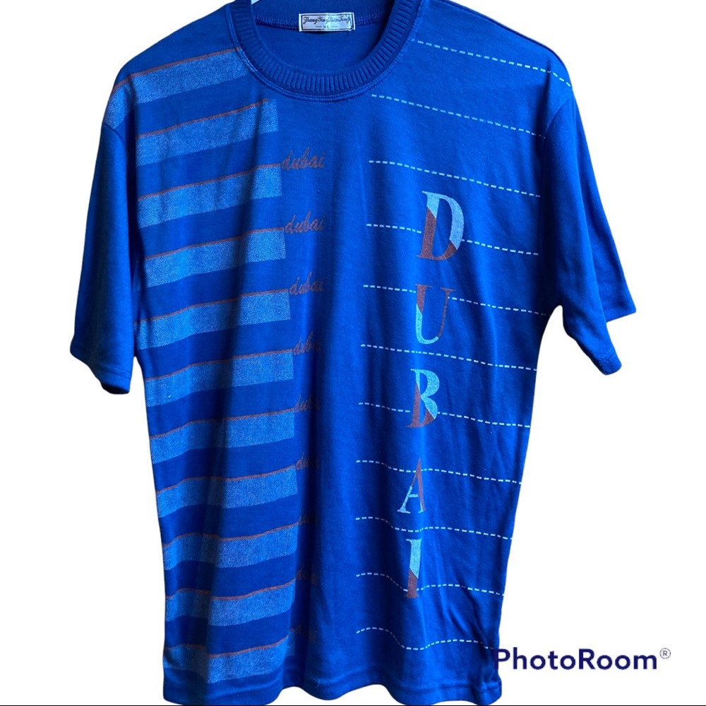 Dubai Tee Shirt Men’s XL Crewneck design soft material slim fit